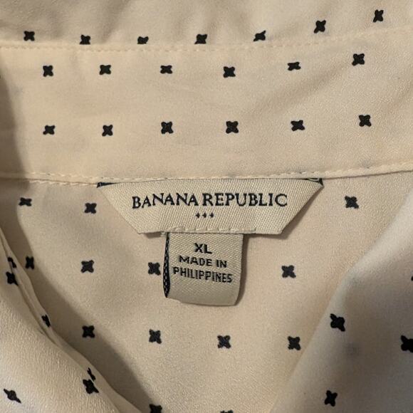 Banana Republic Cream Dot 2 Chest Pocket Epaulet Button Up Blouse Womens Sz XL - Picture 3 of 10